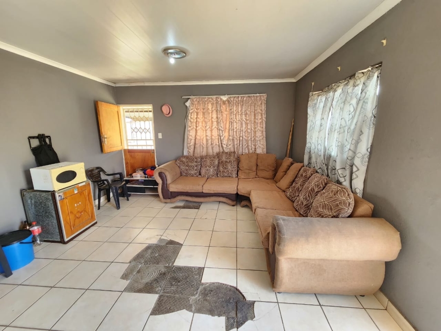 2 Bedroom Property for Sale in Freedom Park North West